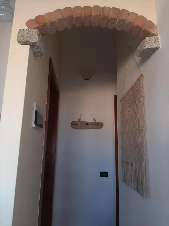 Casa Ester, casa con terrazza vista mare Torre dei Corsari Italia